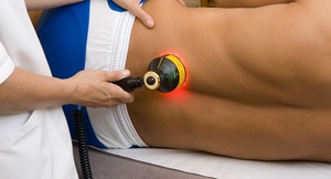 Особенности лазерного лечения грыжи на спине