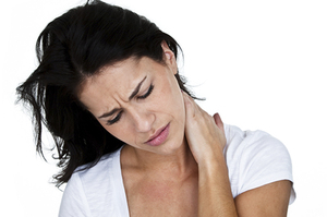 Причины острой боли в области шеи